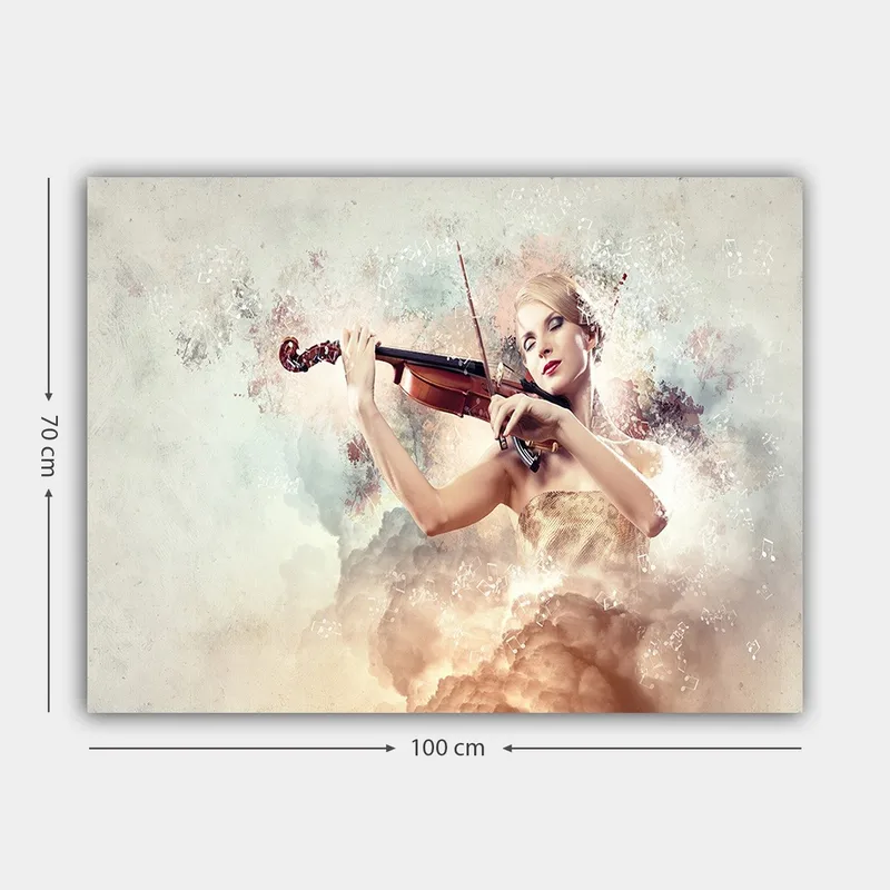 Lærred 70x100 cm - Kvinde spiller violin omgivet af drømmeagtige skyer og musikalske noter - Lys beige / Lyseblå / Pink - Boligtilbehør - Billeder & kunst - Billeder på lærred