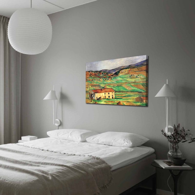 Lærred 70x100 cm - Landskabsmaleri med en gullig bygning omgivet af grønne marker og bakker, Grøn / Gul / Orange