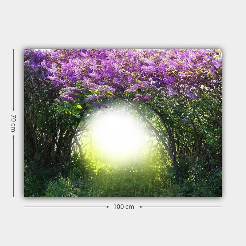 Lærred 70x100 cm - Magisk portal omgivet af lilla blomster og grønt - Lilla / Grøn / Hvid - Boligtilbehør - Billeder & kunst - Billeder på lærred