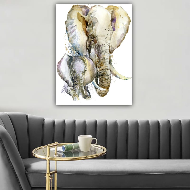 Lærred 70x100 cm - Maleriet forestiller en stor og en lille elefant i en blød og farverig akvarelstil - Grå / Beige / Lilla - Boligtilbehør - Billeder & kunst - Billeder på lærred