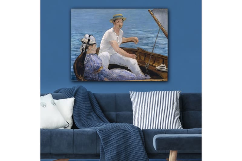 Lærred 70x100 cm - Mand og kvinde siddende i en båd på vandet, omgivet af en rolig og harmonisk atmosfære - Blå / Hvid / Brun - Boligtilbehør - Billeder & kunst - Billeder på lærred