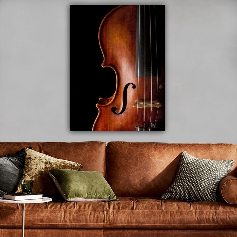 Lærred 70x100 cm - Nærbillede af en violin, der fremhæver dens elegante kurver og detaljer - Mørkebrun / Sort - Boligtilbehør - Billeder & kunst - Billeder på lærred
