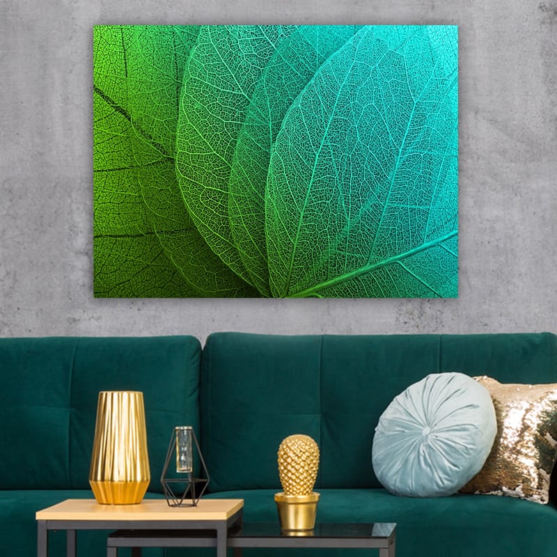 Lærred 70x100 cm - Nærbillede af grønne og turkise blade med detaljeret åremønster - Grøn / Turkis - Boligtilbehør - Billeder & kunst - Billeder på lærred
