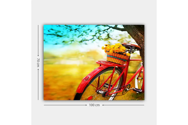 Lærred 70x100 cm - Rød cykel med en kurv fyldt med gule blomster - Rød / Gul / Grøn - Boligtilbehør - Billeder & kunst - Billeder på lærred