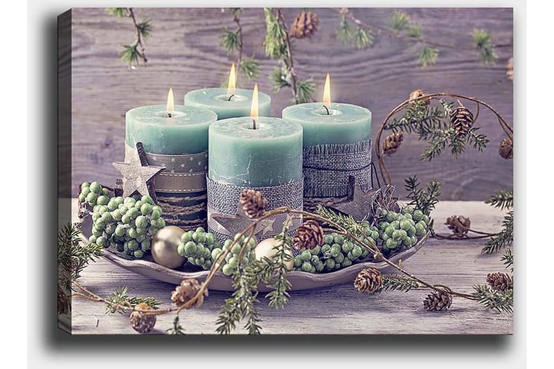 Lærred 70x100 cm - Rolig samling af fire lys omgivet af grønt og dekorationer - Grøn / Lyseblå / Brun - Boligtilbehør - Billeder & kunst - Billeder på lærred