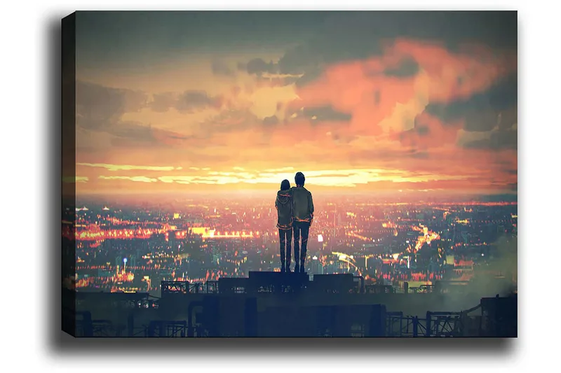 Lærred 70x100 cm - Romantisk silhuet af et par, der står sammen og beundrer en solnedgang over en by - Orange / Blå / Sort - Boligtilbehør - Billeder & kunst - Billeder på lærred