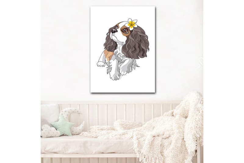 Lærred 70x100 cm - Sød hund med krøllet hår og en blomst i øret, Brun / Hvid / Sort
