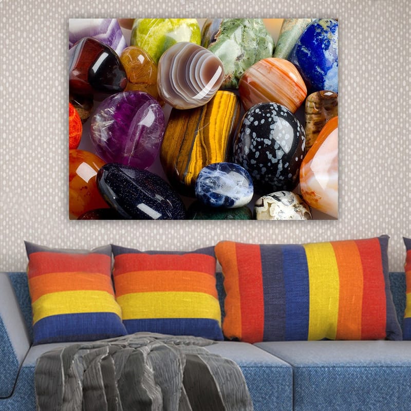 Lærred 70x100 cm - Samling af farverige ædelsten og mineraler i forskellige former og nuancer, Lilla / Orange / Grøn