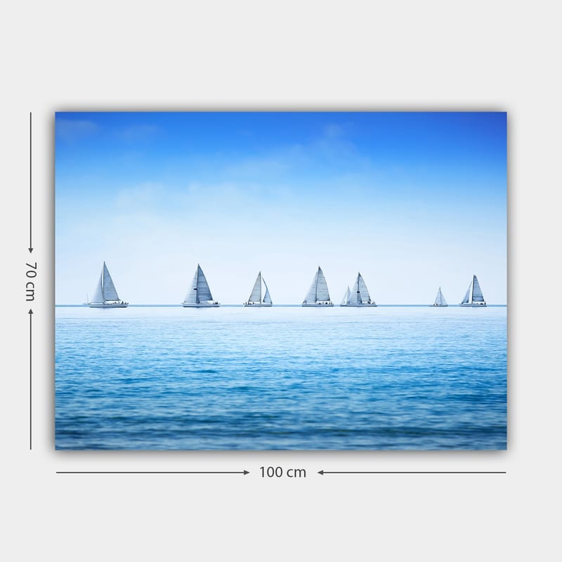 Lærred 70x100 cm - Sejlbåde glider hen over en rolig sø under en klar blå himmel - Blå / Hvid - Boligtilbehør - Billeder & kunst - Billeder på lærred