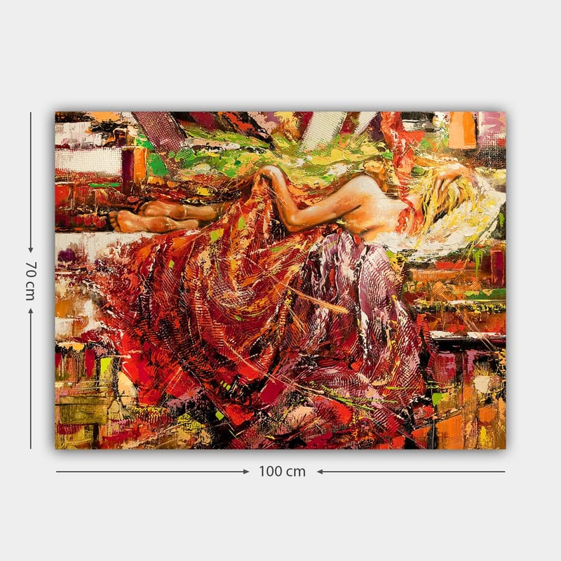 Lærred 70x100 cm - Sensuel kvinde hviler i en draperet kjole i rød og orange farve - Rød / Orange / Gul - Boligtilbehør - Billeder & kunst - Billeder på lærred