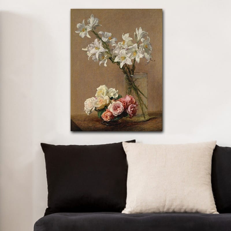 Lærred 70x100 cm - Smuk buket af hvide liljer og roser i forskellige nuancer i en glasvase - Hvid / Pink / Grøn - Boligtilbehør - Billeder & kunst - Billeder på lærred