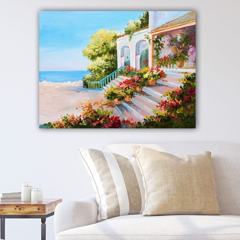 Lærred 70x100 cm - Smuk have med blomster og en trappe, der fører ned til havet, Blå / Grøn / Rød