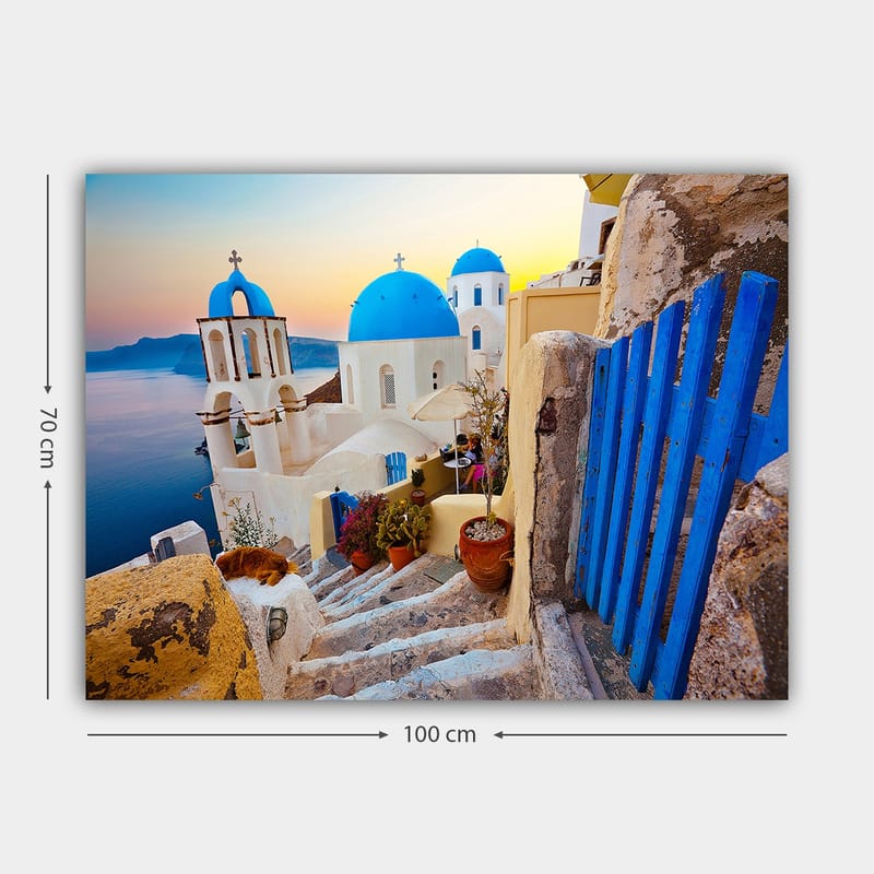 Lærred 70x100 cm - Smuk udsigt over de hvide bygninger med blå kupler i en græsk landsby ved havet - Blå / Hvid / Beige - Boligtilbehør - Billeder & kunst - Billeder på lærred