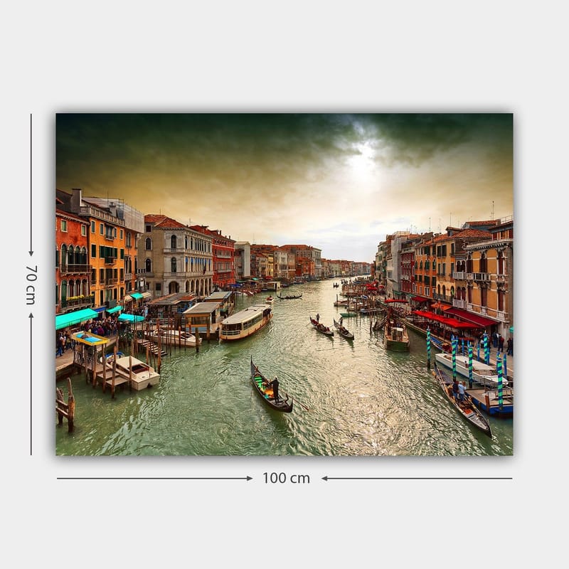 Lærred 70x100 cm - Smuk udsigt over en kanal i Venedig med gondoler og farverige bygninger langs vandet - Grøn / Orange / Blå - Boligtilbehør - Billeder & kunst - Billeder på lærred
