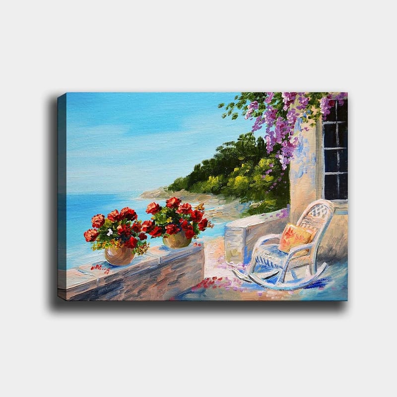 Lærred 70x100 cm - Smuk udsigt over havet med blomster i potter og en stol på en terrasse - Blå / Grøn / Rød - Boligtilbehør - Billeder & kunst - Billeder på lærred