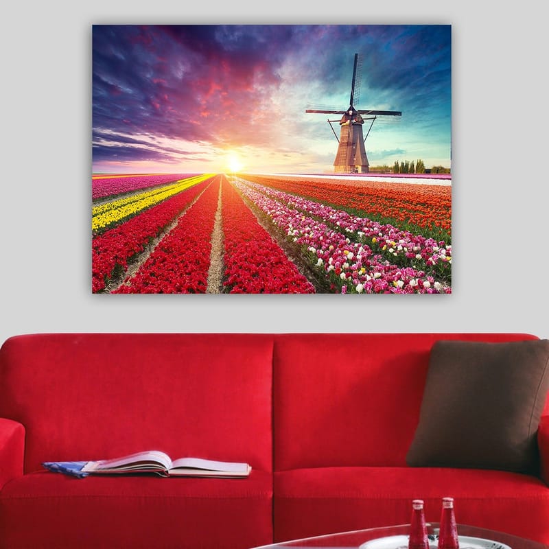 Lærred 70x100 cm - Smukt landskabsmaleri med tulipanmarker i forskellige farver og en vindmølle i baggrunden - Rød / Lilla / Gul - Boligtilbehør - Billeder & kunst - Billeder på lærred