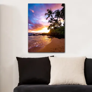 Lærred 70x100 cm - Solnedgang på stranden med palmer indrammet af farverige skyer - Lilla / Orange / Grøn - Boligtilbehør - Billeder & kunst - Billeder på lærred