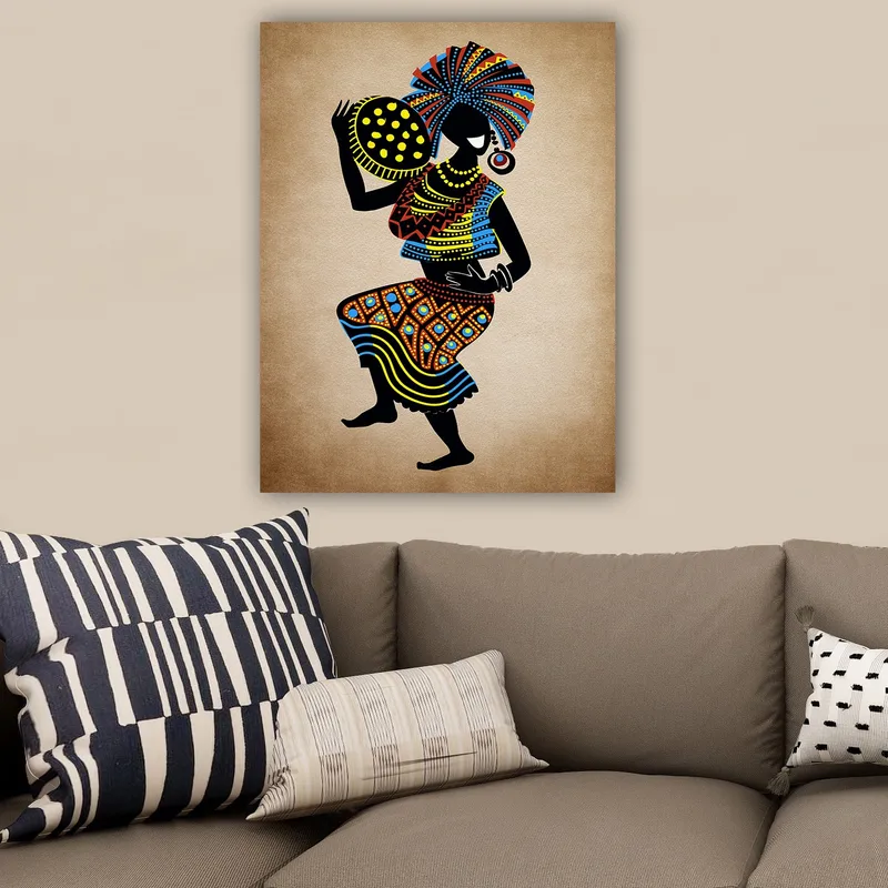Lærred 70x100 cm - Stiliseret kvinde i traditionel dragt med stor hovedbeklædning og en skål med prikker, Sort / Blå / Orange
