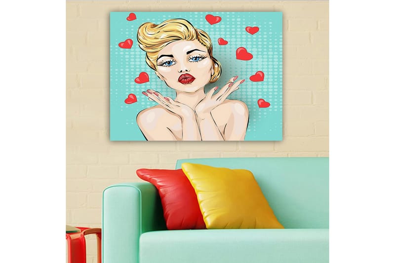Lærred 70x100 cm - Stiliseret kvinde med blond hår og røde læber, der giver et kys med hjerter omkring sig, Lyseblå / Rød / Beige