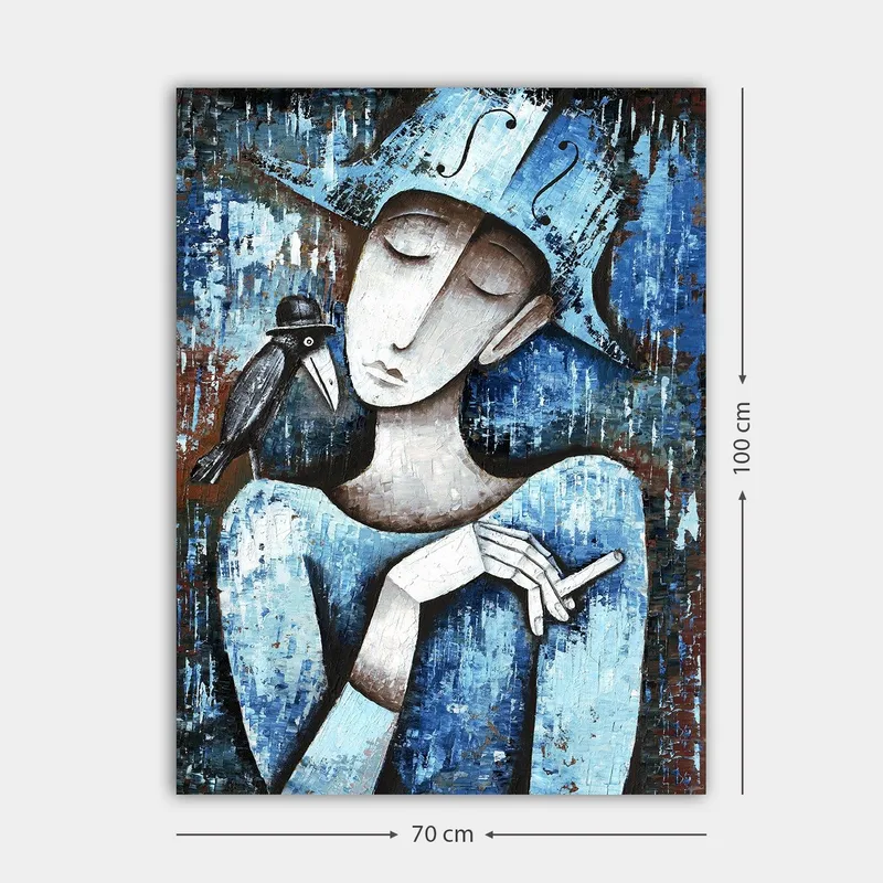 Lærred 70x100 cm - Stiliseret kvinde med en sort fugl på skulderen, klædt i blåt og hvidt - Blå / Hvid / Sort - Boligtilbehør - Billeder & kunst - Billeder på lærred