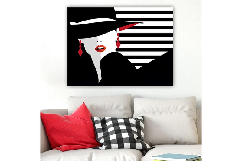 Lærred 70x100 cm - Stiliseret kvinde med hat og røde detaljer, der fremhæver hendes ansigt og smykker - Sort / Hvid / Rød - Boligtilbehør - Billeder & kunst - Billeder på lærred