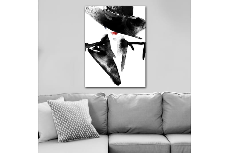 Lærred 70x100 cm - Stiliseret kvinde med stor hat og rød læbestift, der udstråler elegance og mystik - Sort / Rød - Boligtilbehør - Billeder & kunst - Billeder på lærred