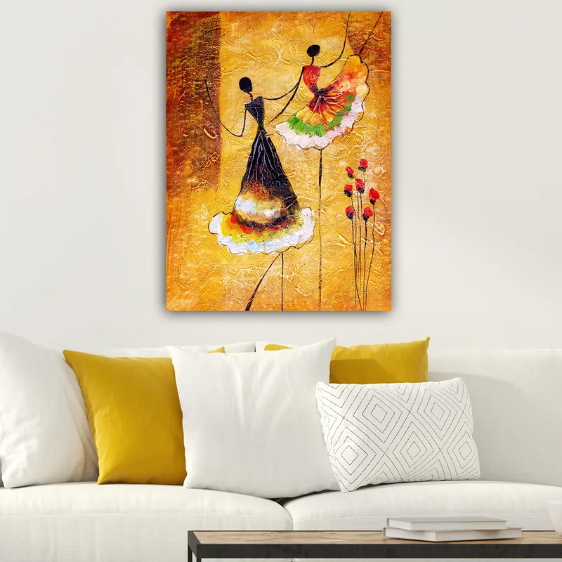 Lærred 70x100 cm - To stiliserede kvinder i farverige kjoler danser sammen - Guld / Sort / Rød - Boligtilbehør - Billeder & kunst - Billeder på lærred