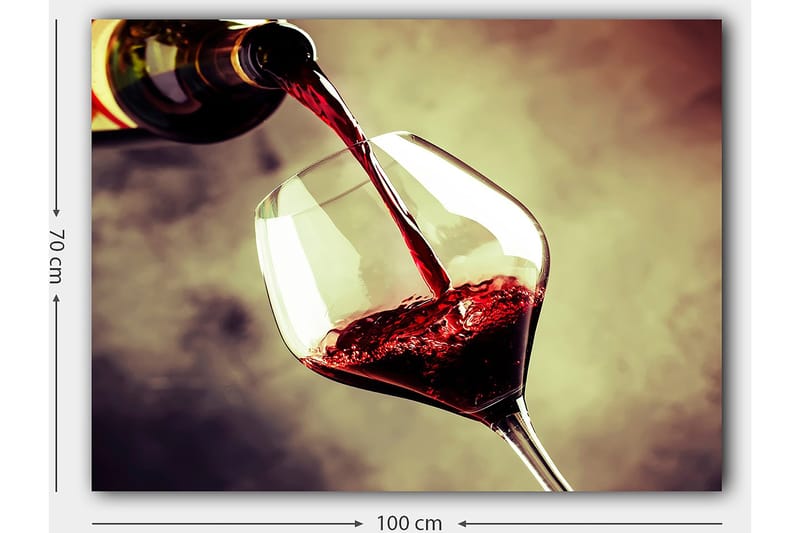 Lærred 70x100 cm - Vinflaske hældes i et glas rødvin, hvilket skaber en elegant og indbydende atmosfære - Rød / Grøn / Gul - Boligtilbehør - Billeder & kunst - Billeder på lærred