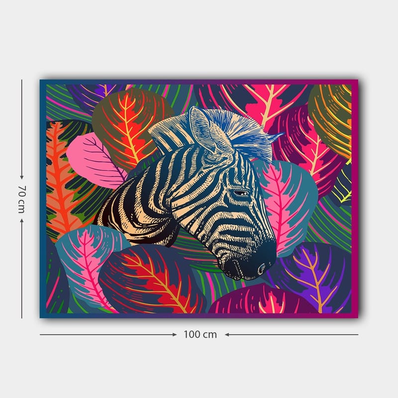 Lærred 70x100 cm - Zebra dukker op blandt farverigt løv - Sort / Pink / Grøn - Boligtilbehør - Billeder & kunst - Billeder på lærred