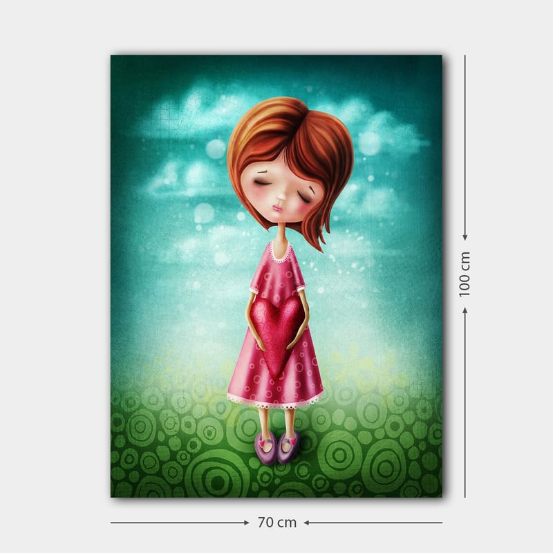 Lærred 70x100 cm - Pige holder et stort rødt hjerte foran sig, iført en lyserød kjole - Lyserød / Rød / Grøn - Boligtilbehør - Billeder & kunst - Billeder på lærred
