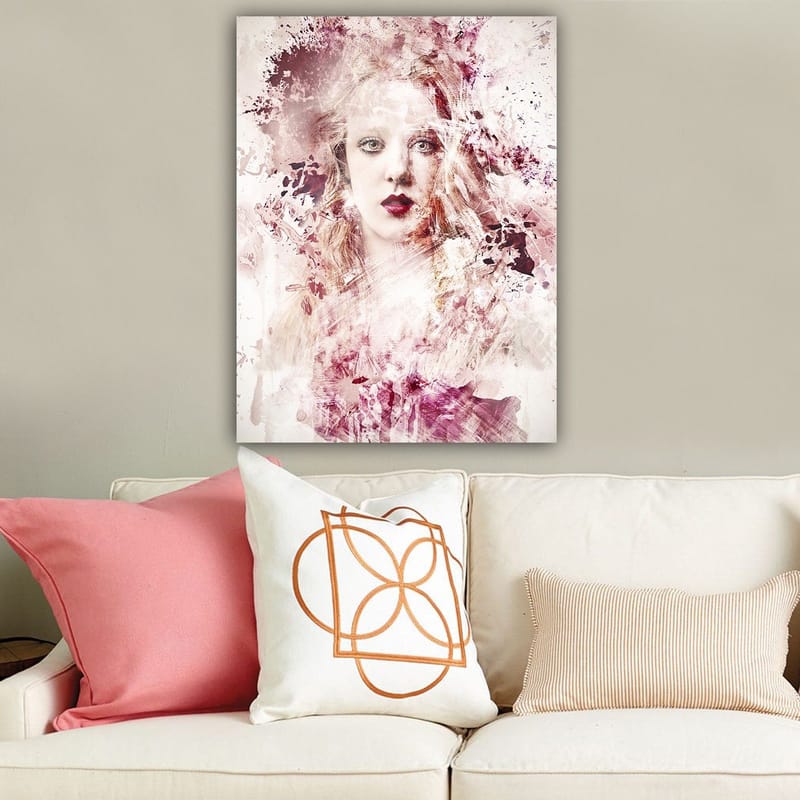 Lærred 70x100 cm - Portræt af en kvinde med dramatiske farvetoner og abstrakte elementer - Mørk rød / Lys pink / Hvid - Boligtilbehør - Billeder & kunst - Billeder på lærred