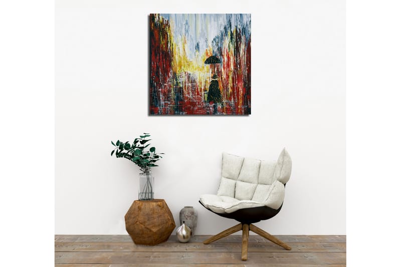 Lærredsbillede - Ensom figur med paraply i et regnfuldt bymiljø - Rød / Sort / Gul - Boligtilbehør - Billeder & kunst - Billeder på lærred