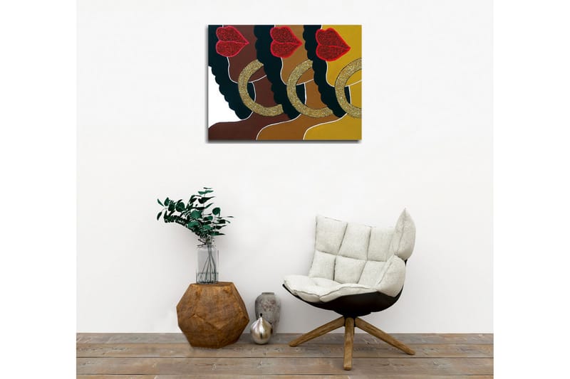 Lærredsbillede - Farverig komposition af ansigter med glitrende læber og store øreringe - Mørkebrun / Guld / Rød - Boligtilbehør - Billeder & kunst - Billeder på lærred