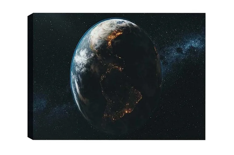 Lærredsbillede - Jorden set fra rummet med lys der fremhæver byerne, Blå / Grøn / Sort