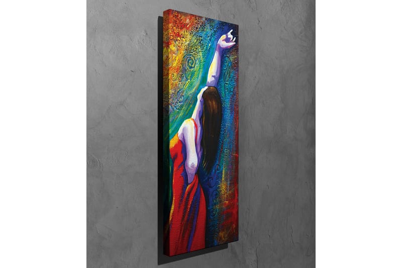 Lærredsbillede - Kvinde i rød kjole strækker sin arm mod en farverig baggrund - Rød / Blå / Grøn - Boligtilbehør - Billeder & kunst - Billeder på lærred