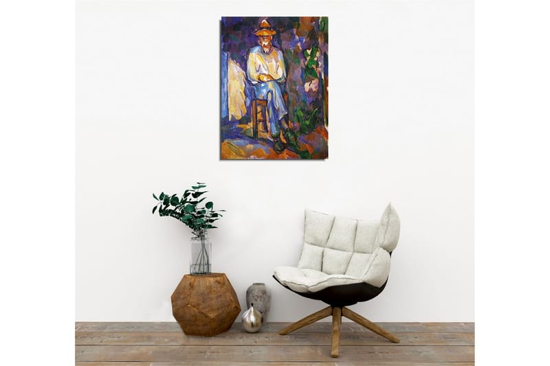 Lærredsbillede - Mand siddende på en stol med en hat - Lilla / Blå / Grøn - Boligtilbehør - Billeder & kunst - Billeder på lærred