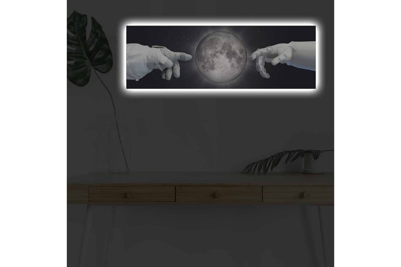 Lærredsbillede med LED-belysning - Astronauthænder rækker ud mod månen, Grå / Sort / Hvid