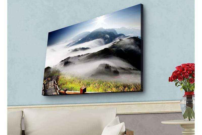 Lærredsbillede med LED-belysning - Bjerglandskab med tåge og solstråler, Grøn / Blå / Hvid