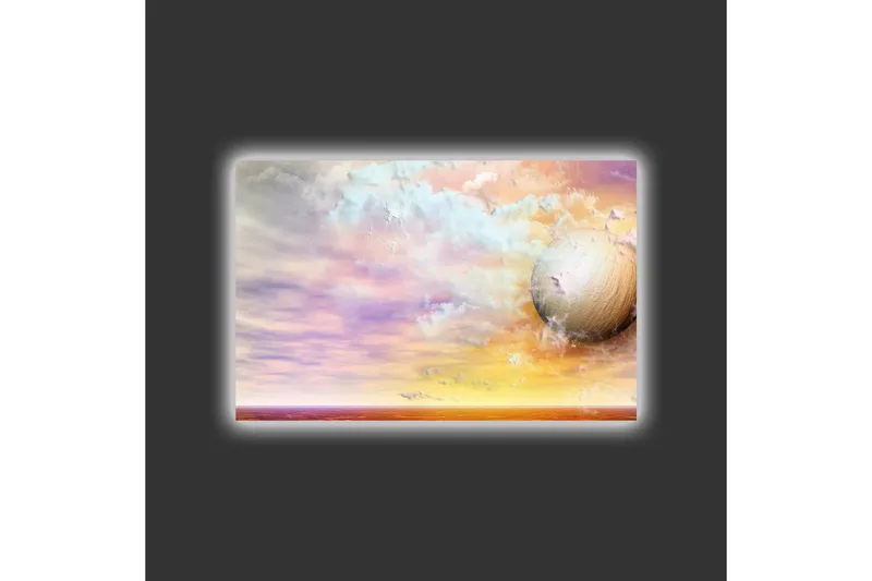 Lærredsbillede med LED-belysning - Drømmeagtigt landskab med en stor planet og farverige skyer - Lilla / Orange / Beige - Boligtilbehør - Billeder & kunst - Billeder på lærred
