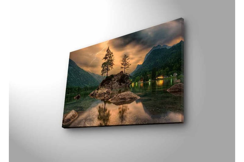 Lærredsbillede med LED-belysning - Dramatisk landskab med bjerge og træer ved en spejlblank sø - Mørkegrøn / Grå / Blå - Boligtilbehør - Billeder & kunst - Billeder på lærred