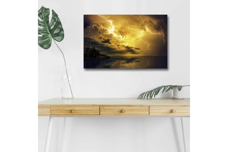 Lærredsbillede med LED-belysning - Dramatisk tordenvejr med lyn og mørke skyer, Guld / Mørkeblå / Sort