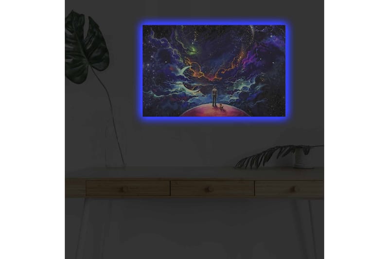 Lærredsbillede med LED-belysning - Fantastisk rumscene med en mand og en hund på en planet - Lilla / Blå / Lyserød - Boligtilbehør - Billeder & kunst - Billeder på lærred