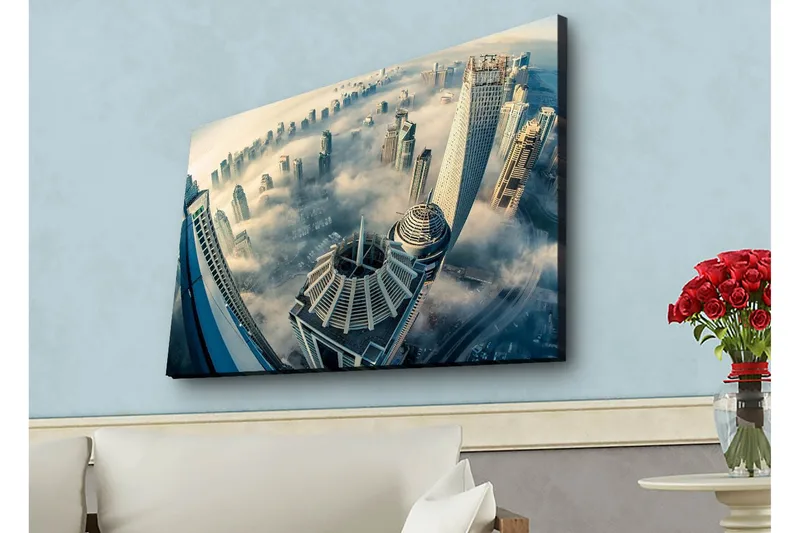 Lærredsbillede med LED-belysning - Futuristisk bybillede med høje skyskrabere i tåge - Grå / Blå / Beige - Boligtilbehør - Billeder & kunst - Billeder på lærred