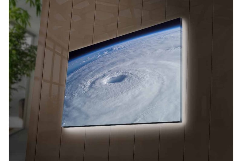 Lærredsbillede med LED-belysning - Hvirvlende skyer i en tropisk cyklon - Hvid / Blå / Grå - Boligtilbehør - Billeder & kunst - Billeder på lærred