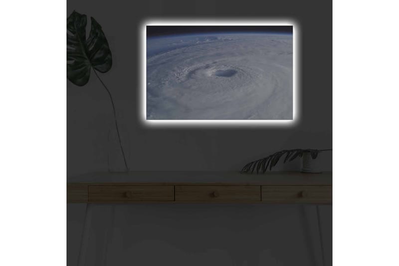 Lærredsbillede med LED-belysning - Hvirvlende skyer i en tropisk cyklon - Hvid / Blå / Grå - Boligtilbehør - Billeder & kunst - Billeder på lærred