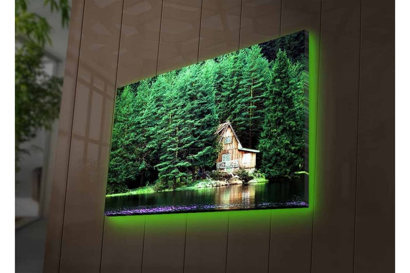 Lærredsbillede med LED-belysning - Hytte ved en spejlblank sø omgivet af tæt grønt - Grøn / Brun / Blå - Boligtilbehør - Billeder & kunst - Billeder på lærred