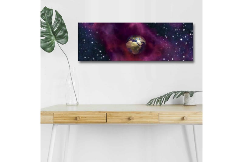 Lærredsbillede med LED-belysning - Jorden omgivet af et stjerneklar rum med farverige tåger - Lilla / Blå / Guld - Boligtilbehør - Billeder & kunst - Billeder på lærred