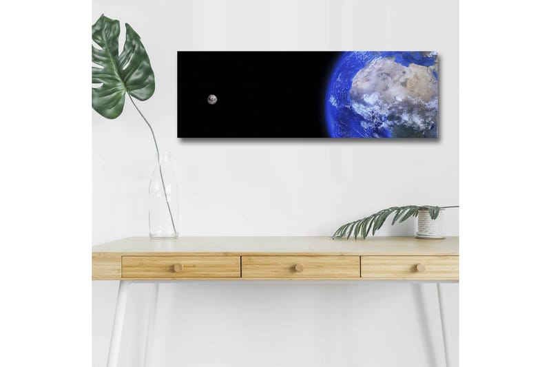 Lærredsbillede med LED-belysning - Jorden set fra rummet med en måne i baggrunden - Blå / Grå / Sort - Boligtilbehør - Billeder & kunst - Billeder på lærred