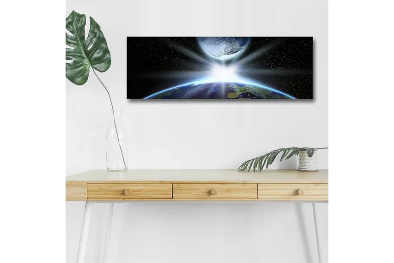 Lærredsbillede med LED-belysning - Jorden set fra rummet med lysstråler, der bryder gennem atmosfæren - Blå / Grøn / Sort - Boligtilbehør - Billeder & kunst - Billeder på lærred