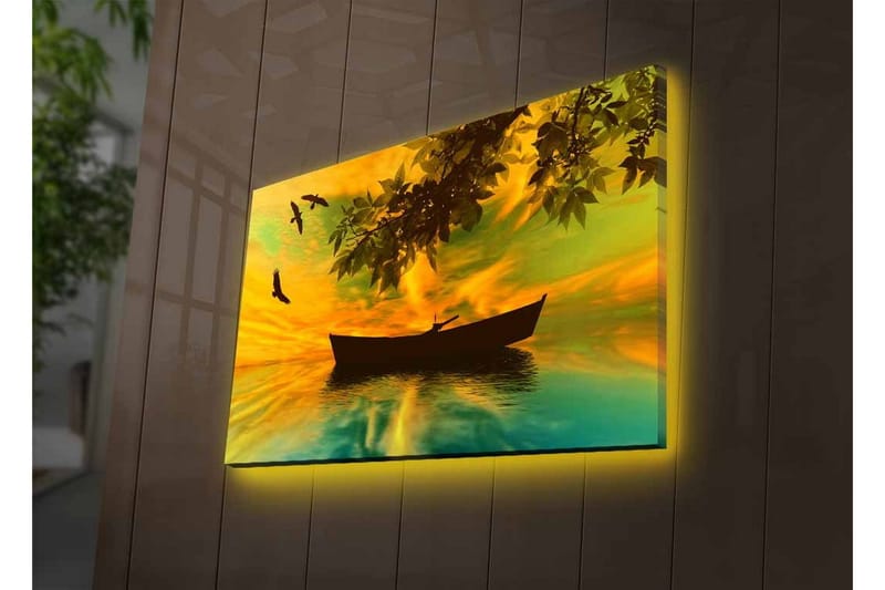 Lærredsbillede med LED-belysning - Silhuet af en båd på spejlblankt vand med en farverig solnedgang - Gul / Grøn / Sort - Boligtilbehør - Billeder & kunst - Billeder på lærred